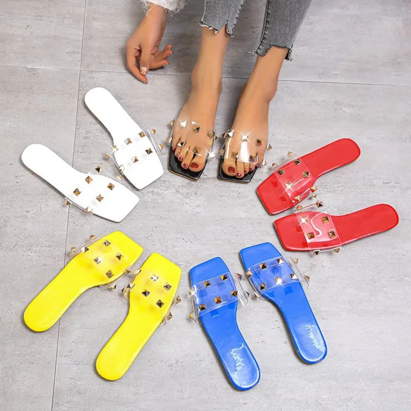 

202 spring and Summer New Women's Shoes Transparent Women's sandals square head flat bottom large Size Slippers