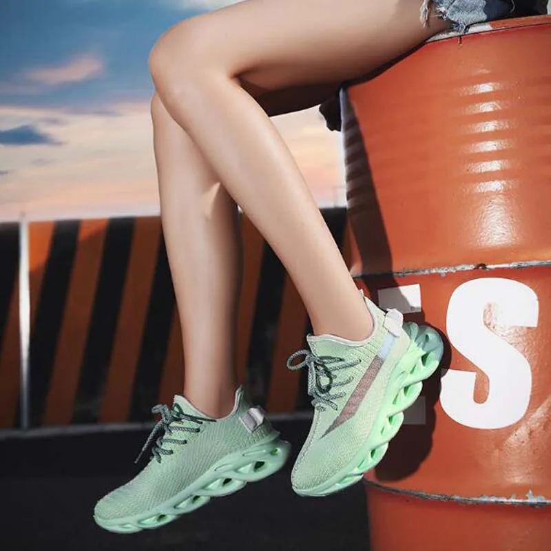 2019 г. модная женская обувь повседневная сетчатая на плоской подошве со шнуровкой