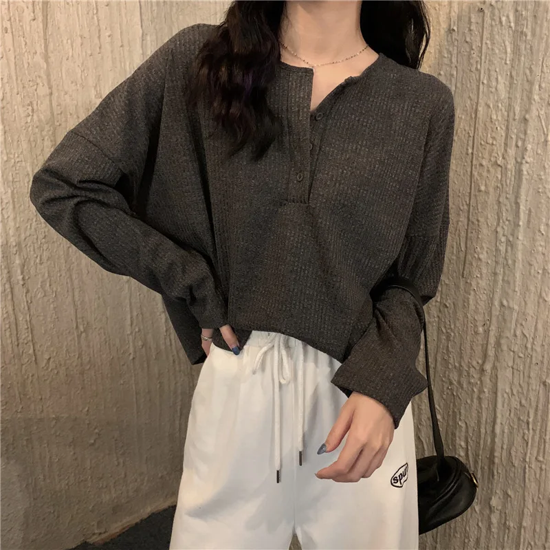 

Women's Long-sleeved T-shirt Top With a Bottoming Shirt Autumn Loose-fitting Knit Sweater