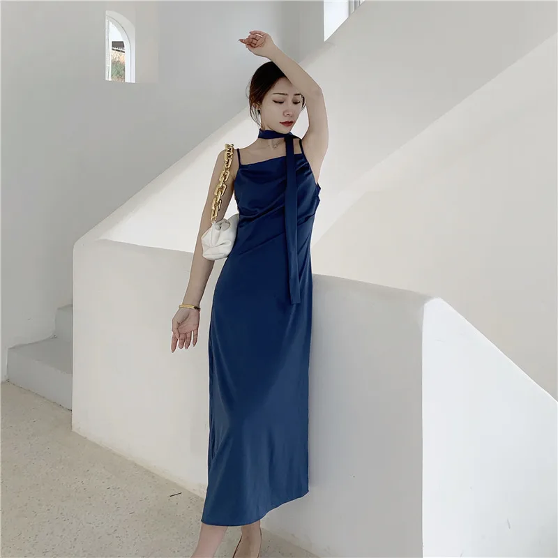 

2021 fashion new sexy French blue gloss pleated high waist sleeveless suspender dress