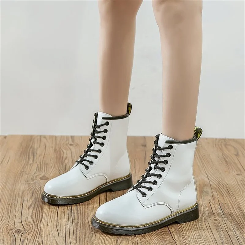 Ботинки-мартинсы для мужчин и женщин тонкие дышащие ботинки большие размеры