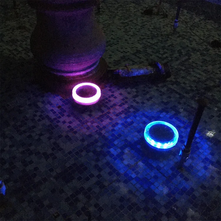 للبيع مصباح حمام سباحة LED يعمل بالطاقة الشمسية RGB ، ديكور بار الحديقة ، 16 لونًا متغيرًا ، IP68 مقاوم للماء ، مصباح عائم للبركة والبركة
