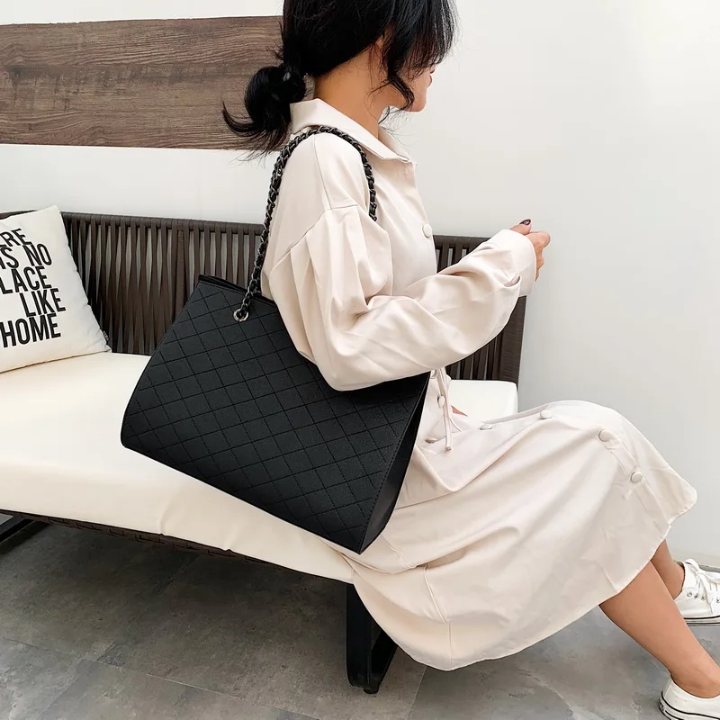 

Pu Leather Fashion Chain Crossbody Bags for Women High Quality Ladies Large Capacity Shoulder Bag Luxury Designer Female Handbag