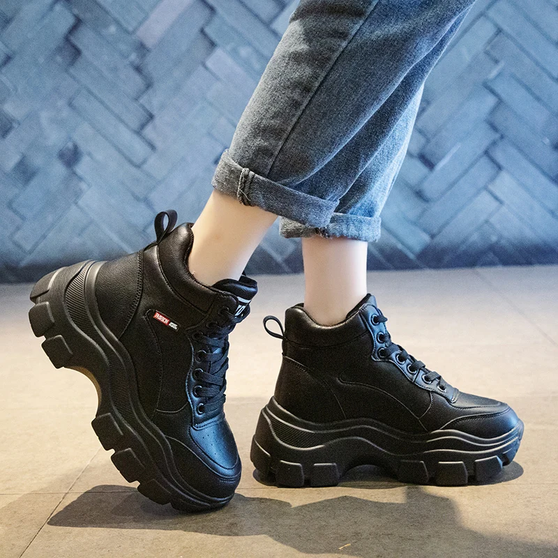 Женские кроссовки на платформе Белые Повседневные с высоким берцем