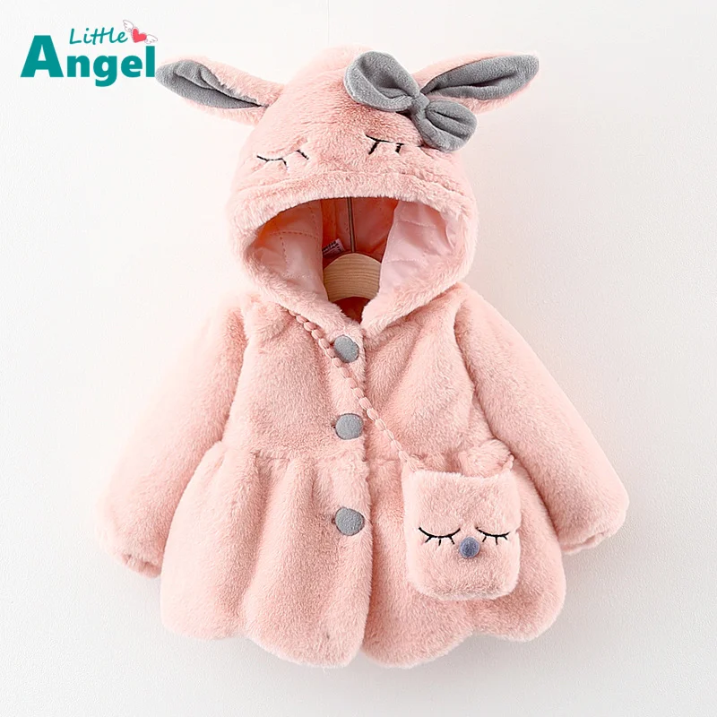 

Новинка зимы 2021, мультяшное пальто с капюшоном для девочек и малышей, меховая сумка с кроличьим мехом, детская одежда, зимняя одежда для малы...