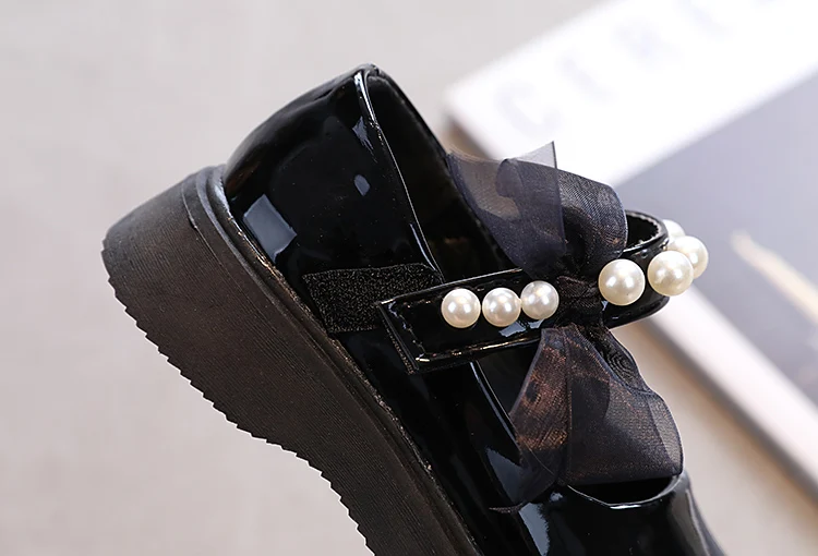 ULKNN loveliness Children's Leather Shoes Rubber Kid's Soft Leather shoes girl's Flat with School Shoes Beading Bow shoe black