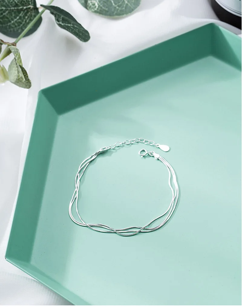 

Fashion Simple Cold Wind Snake Bone Bracelet Silver Plated Multi-layer Geometric Bracelet Suitable for Women's Party Jewelry
