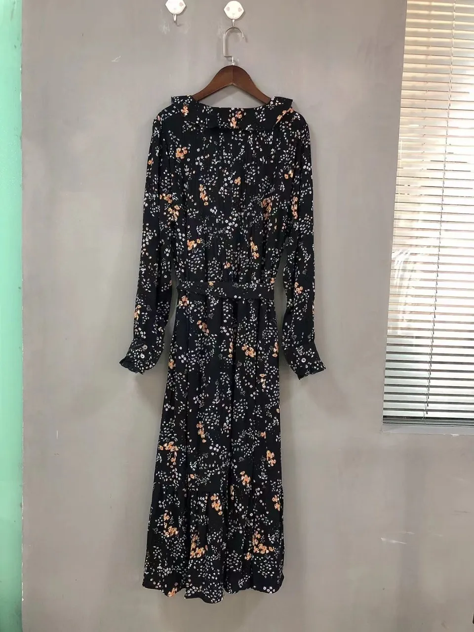 Женское платье новинка маленький желтый цветочный воротник темпераментное