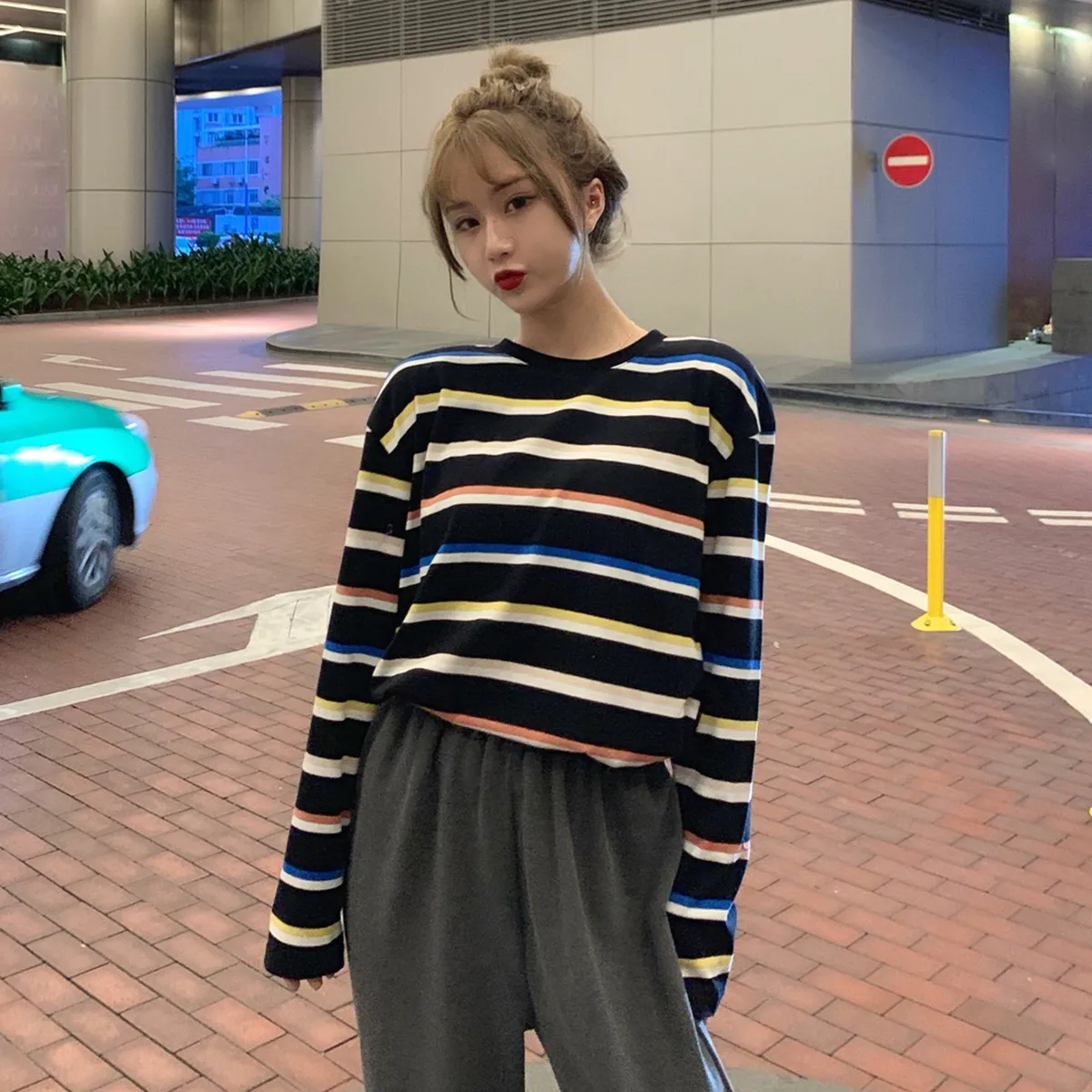 Радужная футболка для женщин в полоску Kawaii одежда Harajuku корейский Стиль Уличная Эстетическая с длинным рукавом Осень Roupas Feminina О образным вырезом