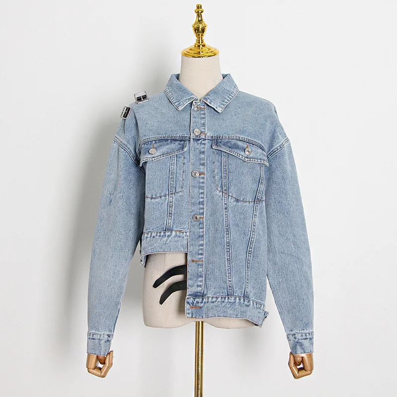 Женская джинсовая куртка TWOTWINSTYLE асимметричная с длинным рукавом разрезом 2020 |