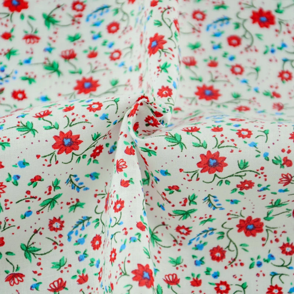 Красные цветы и зеленые листья дизайн 100% хлопчатобумажная ткань нарезанный