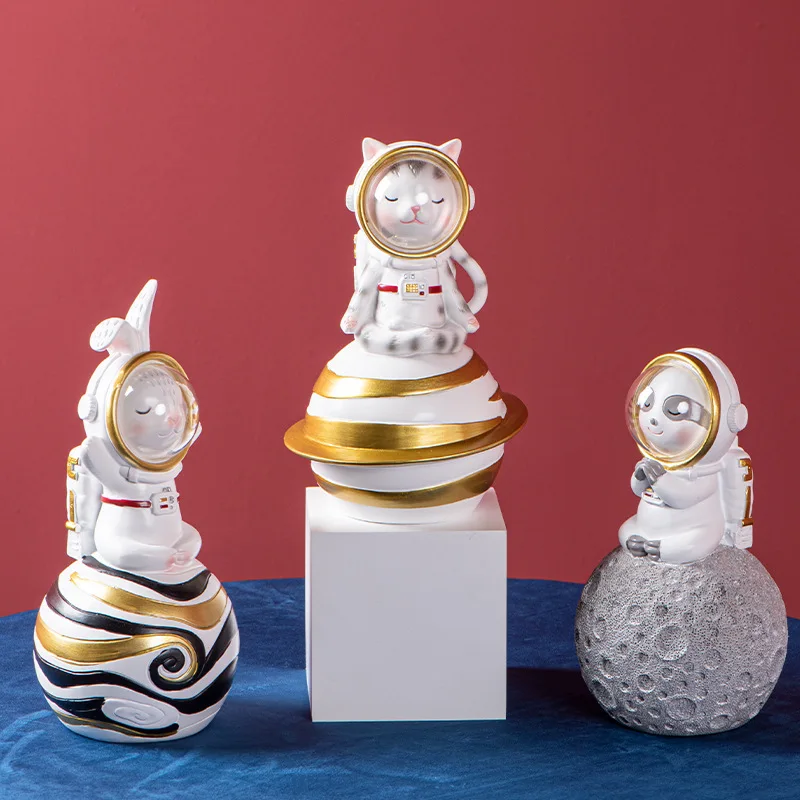 

Cute Fashion Figurines Small Ornaments Modern Creativity Luxury Figurines Living Room Decoration Dekoration Home Decor BK50XB