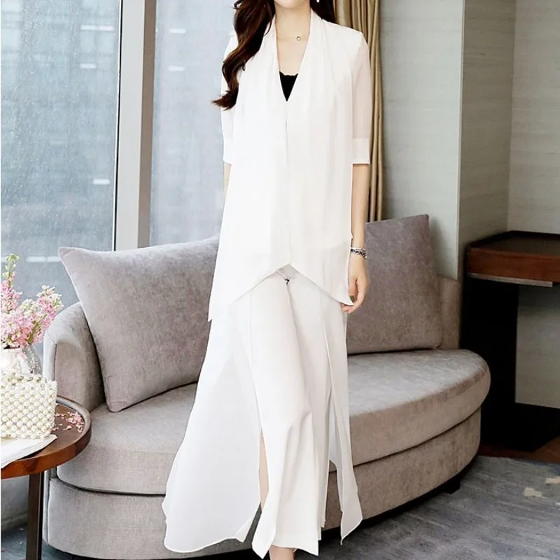 Женский деловой костюм с накидкой Длинная накидка неправильной формы широкими