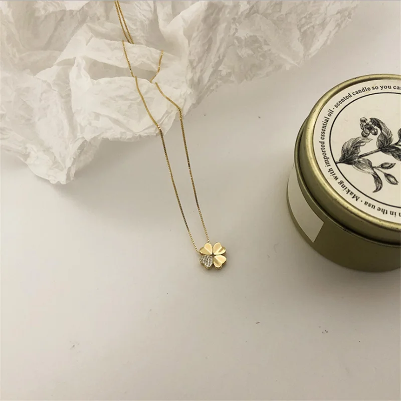 

Simple Four-leaf Heart-shaped Necklace Female Clavicle Chain Temperament Fashion Mori Women Holiday Gift Party Jewelry Wholesale
