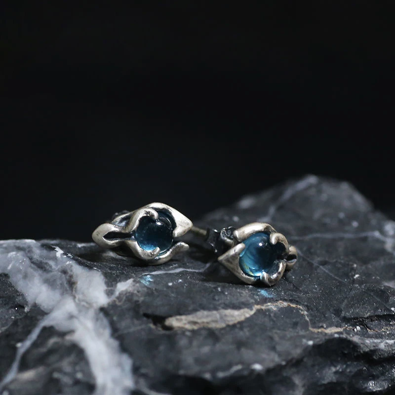 

Серьги из серебра 925 пробы с голубым топазом