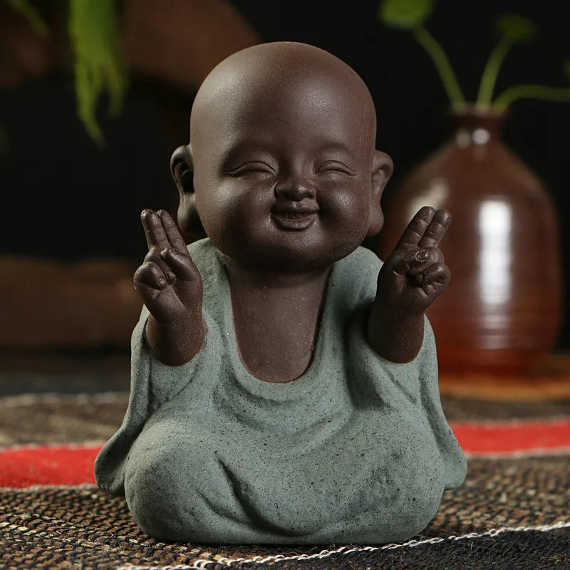 

Free Shipping Buddha Statues Small Monk Color Sand Ceramic Home Club Geomantic Decoration Purple Sand Figurines Tea Pet