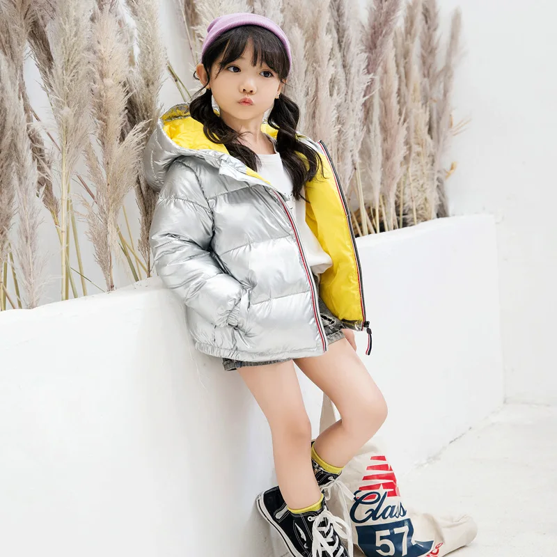 80% г. Детский пуховик зимняя теплая яркая пуховая куртка с капюшоном для