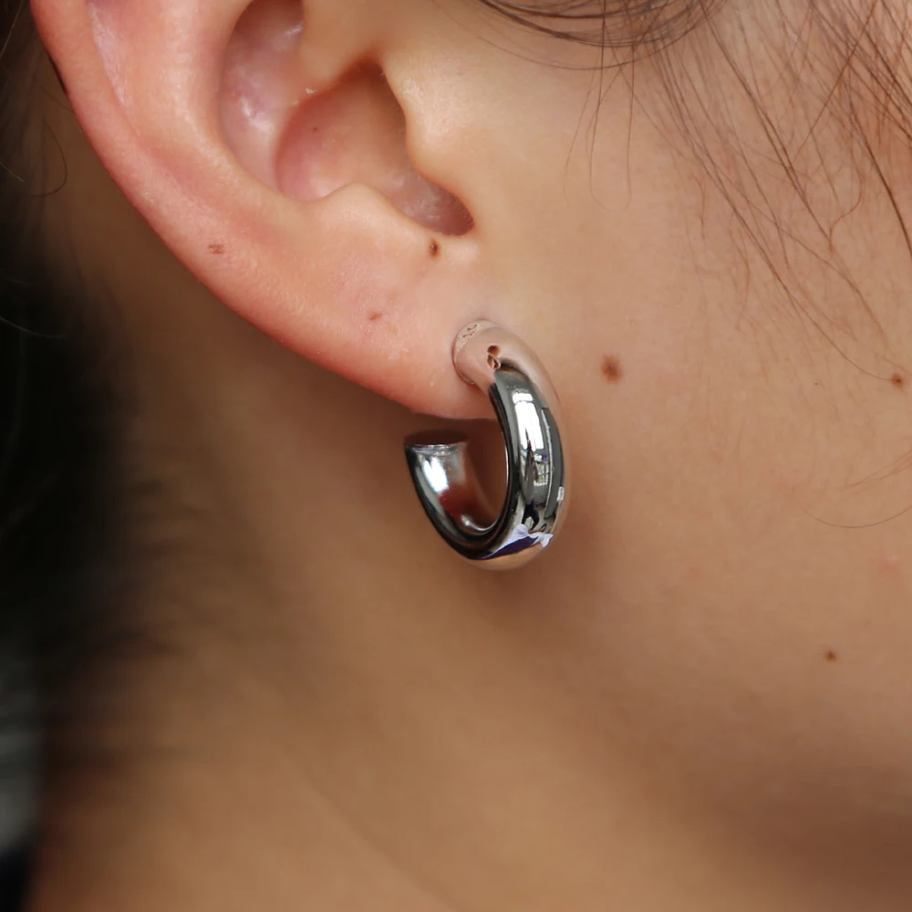 Женские гладкие серьги кольца 5 х20 мм золотистого цвета|Серьги-кольца| |