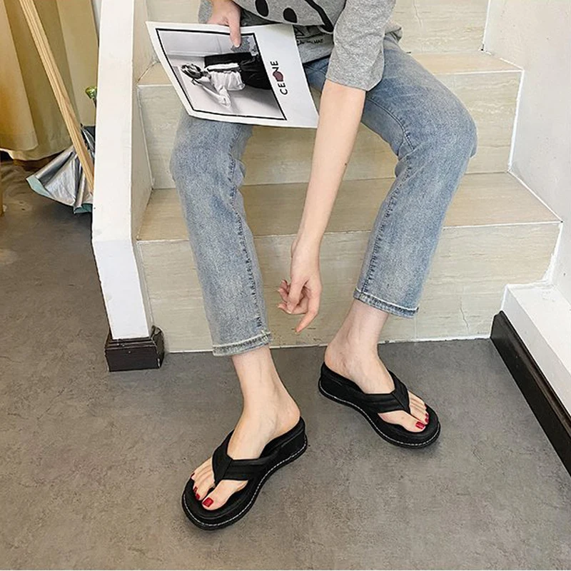 

Women's Sandals 2021 Platform Wedges Slippers Korean Style Comfortable Slope Flip Flops Summer New Open Toe Slides Pumps Shoes