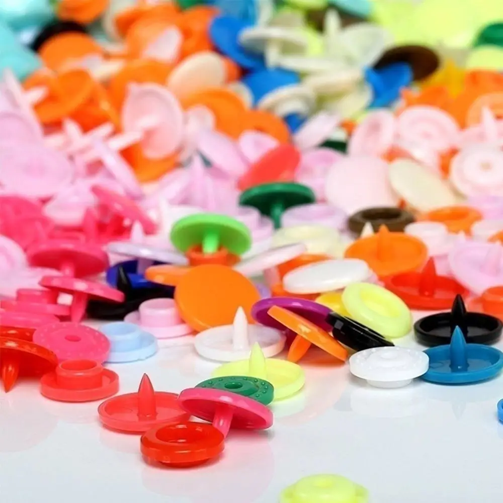 

150 sets 600PCS Resin Sewing Buttons Prong Ring Press Studs T5 Snap Fasteners with box+Clip Pliers Sewing Tool Tool DIY Clothes