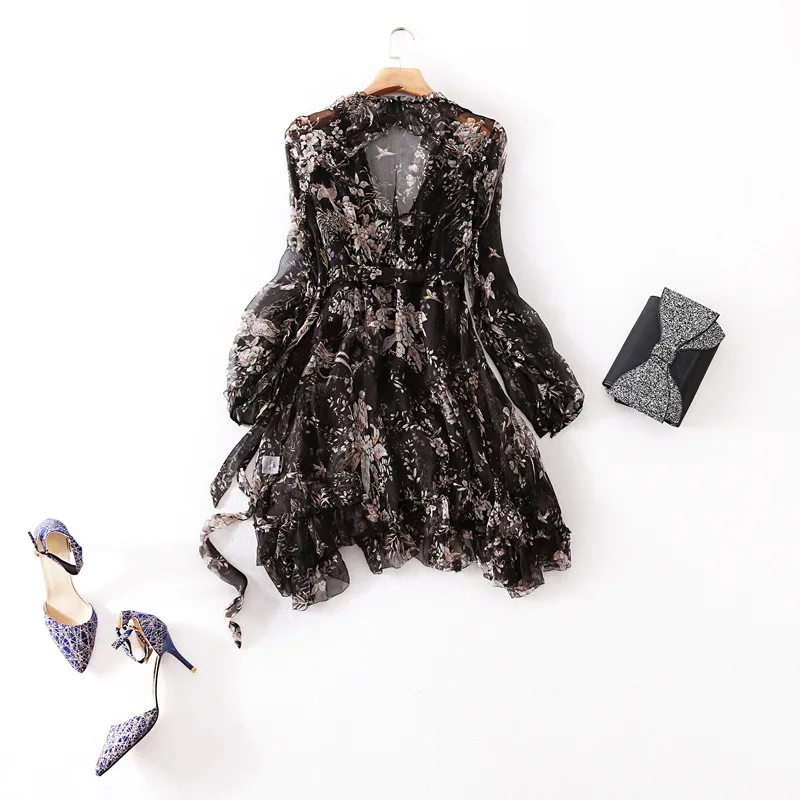 Vimina 2021 summer new women's printed silk dress V-neck Quarter Sleeve two piece fashion skirt