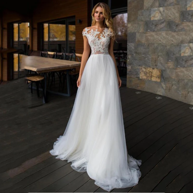 TIXLEAR Elegant Country Style Wedding Dress Boho Simple Lace Appliques Baclkless Bridal Party Dress O-Neck Beach Gowns 2022