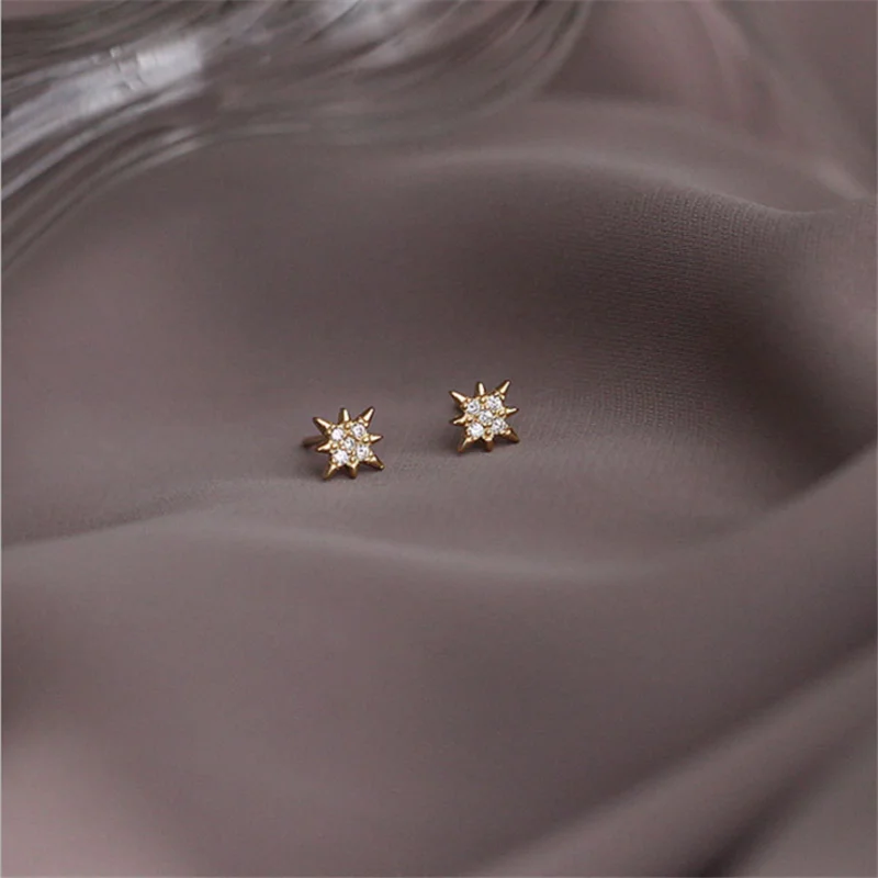 

Simple Star Stud Earrings Trendy Small Korean Temperament Cold Wind Women's Holiday Gift Party Jewelry Wholesale