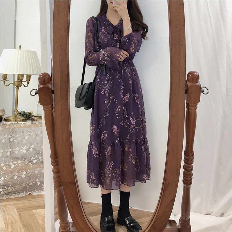 Женское шифоновое платье с длинным рукавом приталенное цветочным принтом в