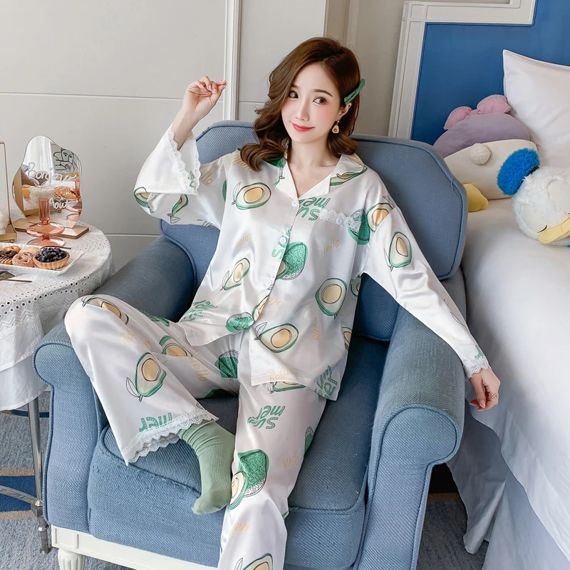 

Plus Size Women Sleepwear Spring Pajama Set Imitated Silk Fabric Pyjamas Princess Style Loose Version Pullover Nighty