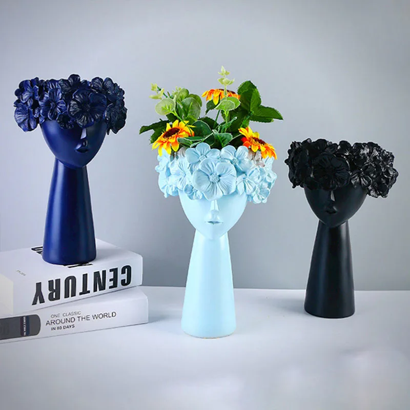 

Nordic Resin Garland Girl Vase Desktop Ornaments Crafts Flower Arrangement Home Decoration Accessories