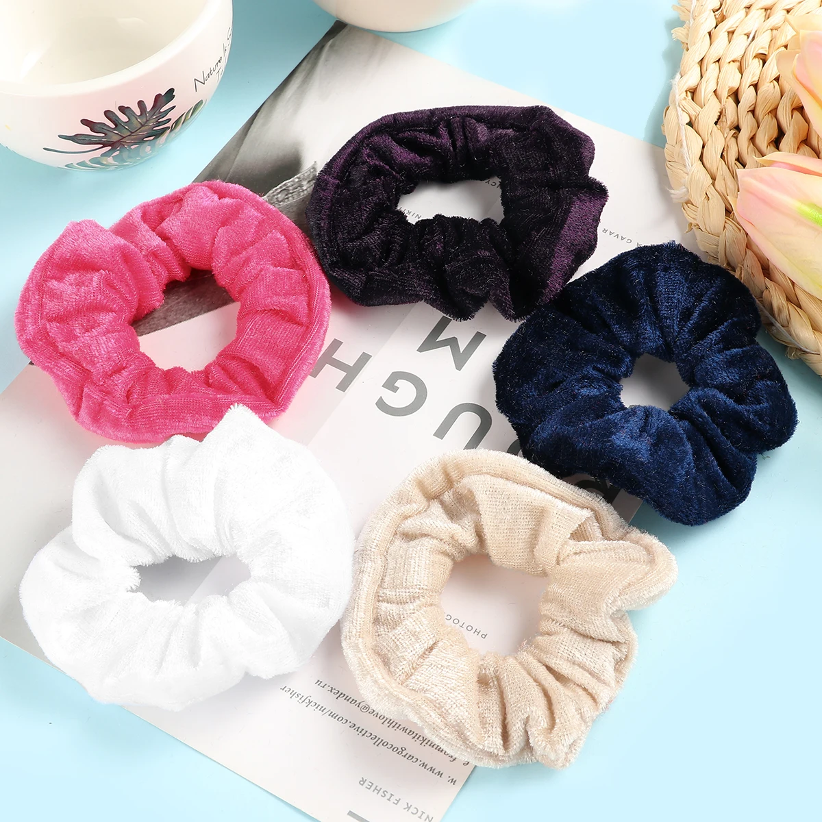

2021 New Headbands Fashion Lovely Head Wrap Twist Knotted Velvet Kid Girl Baby Hairband Accessories