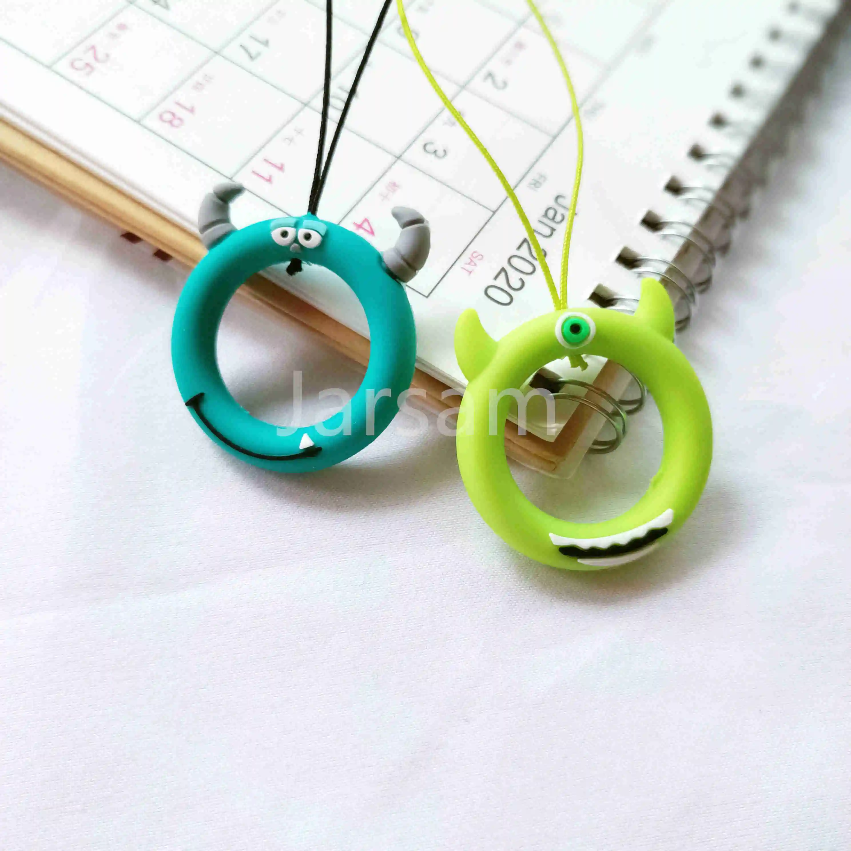 Оптовая продажа мобильный телефон милый мультфильм милое кольцо на палец