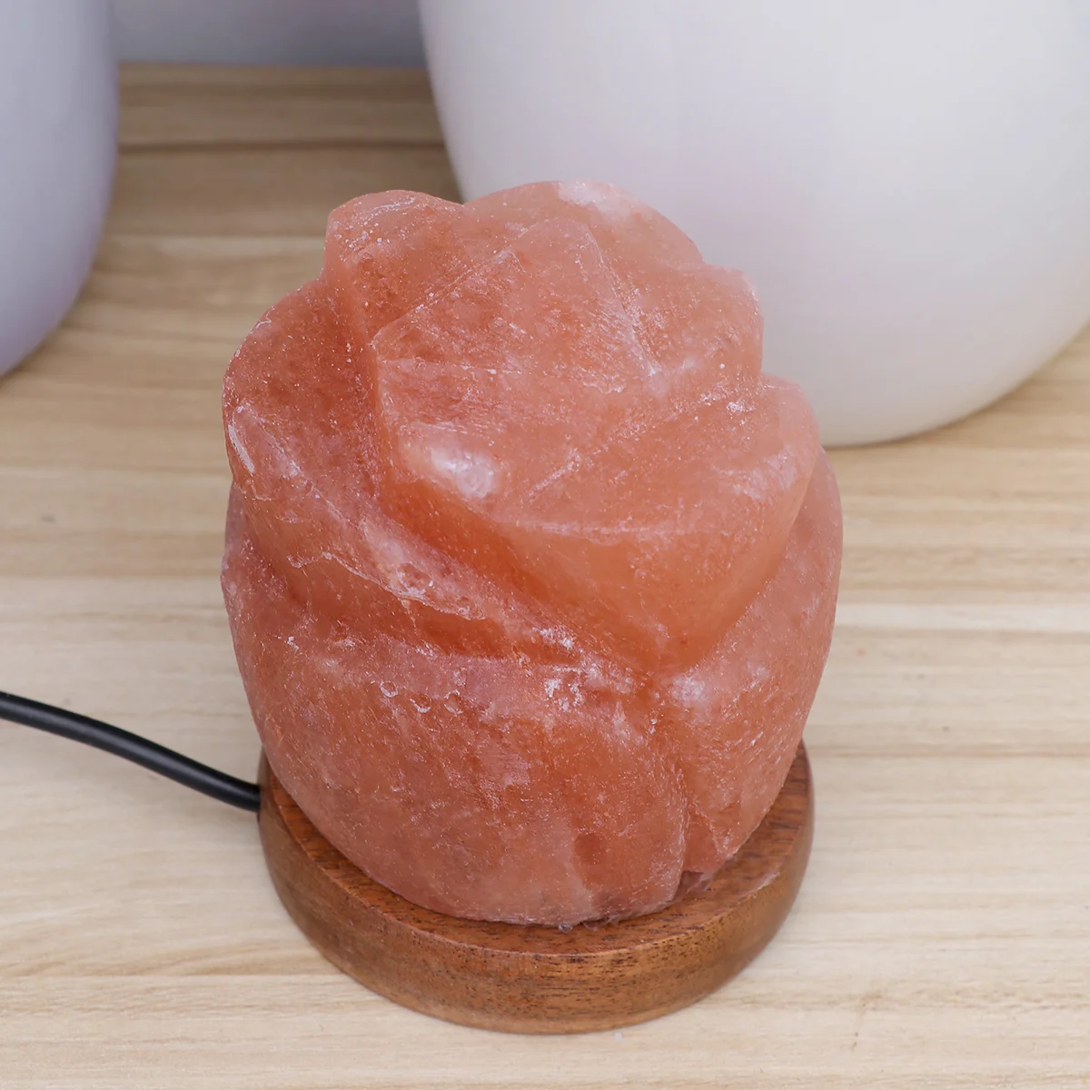 

Настольная USB-лампа с кристаллами и гималайской солью