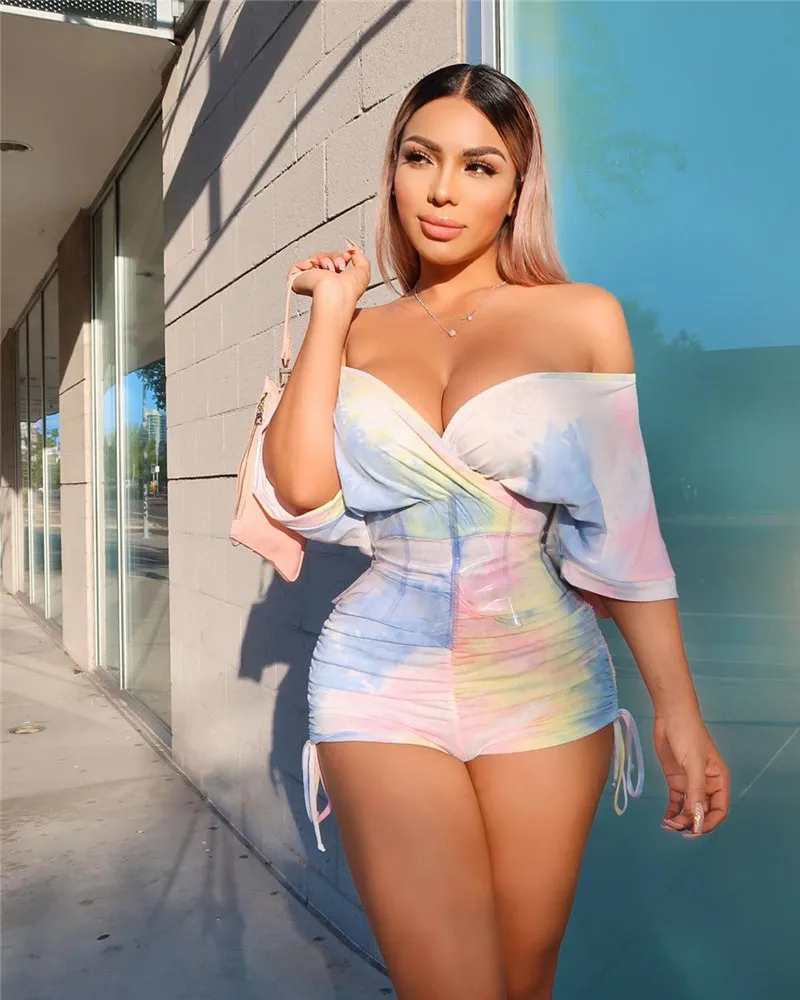 

Женское боди с открытыми плечами, шорты и трико с принтом, лето 2020