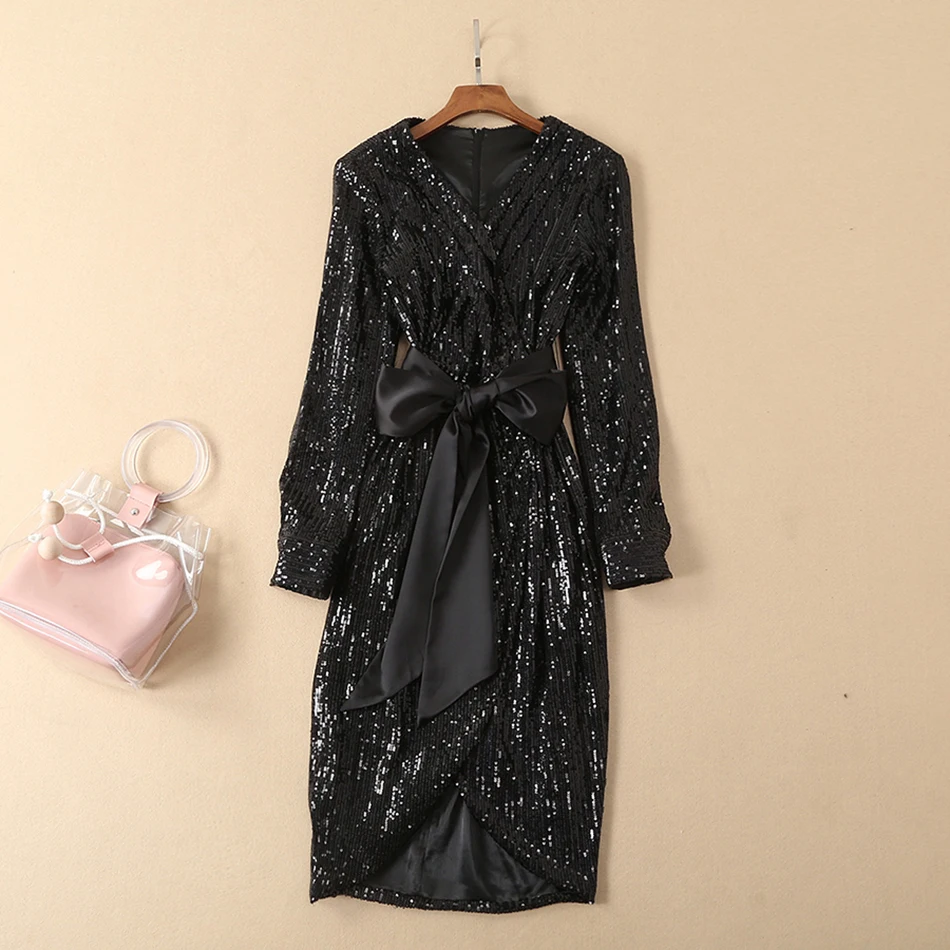Расшитое блестками платье с v-образным вырезом и длинным бантом сексуальное
