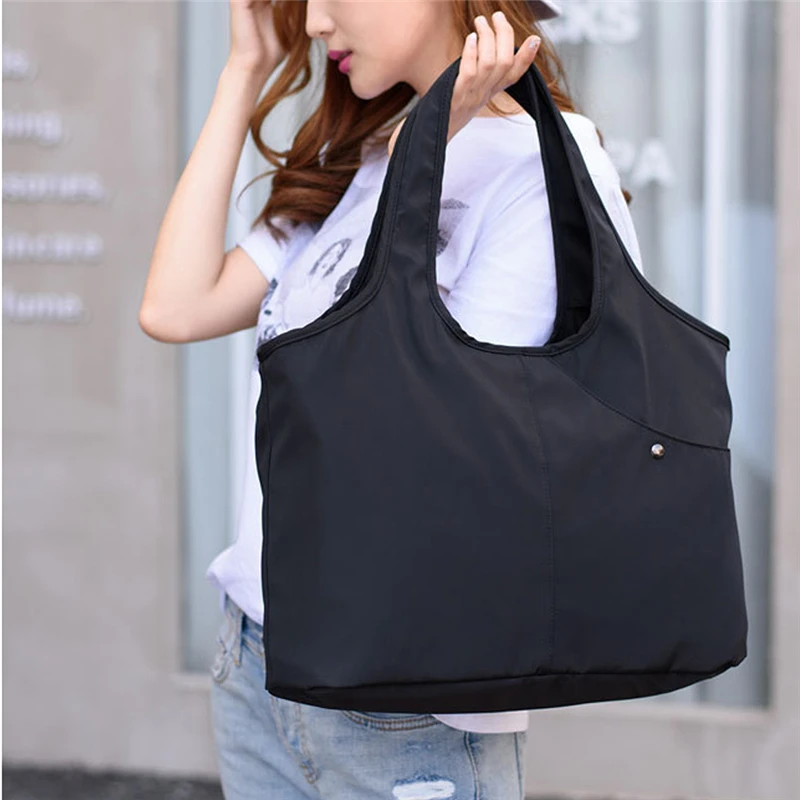 

Large Capacity Travel Handbag Portable Fashion Simple Mummy Bag Multifunction Multiple Colors Available Women Shoulder Bags