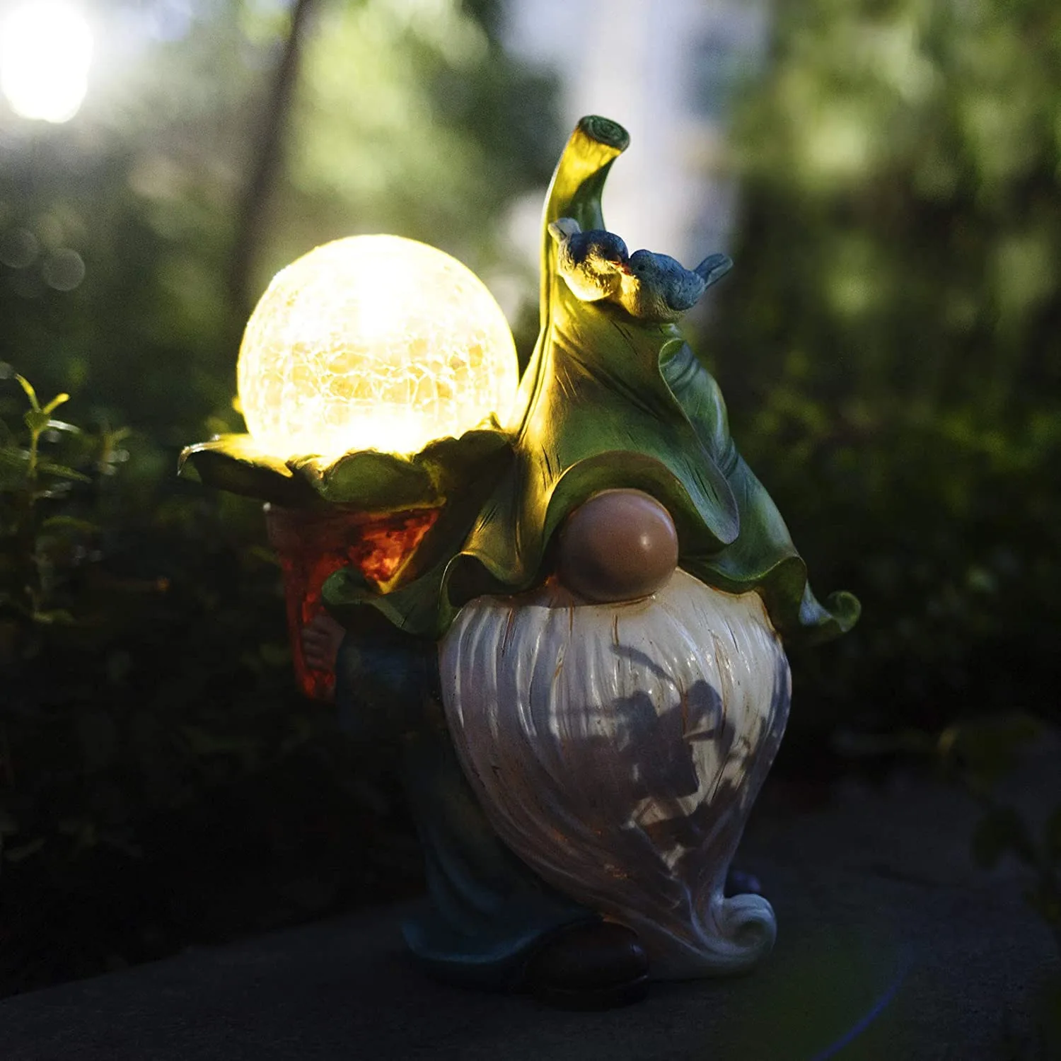 

Garden Gnome Statue Resin Gnome Figurine Playing Hoop with Solar LED Lights Garden Decorations For Patio Yard Lawn Porch