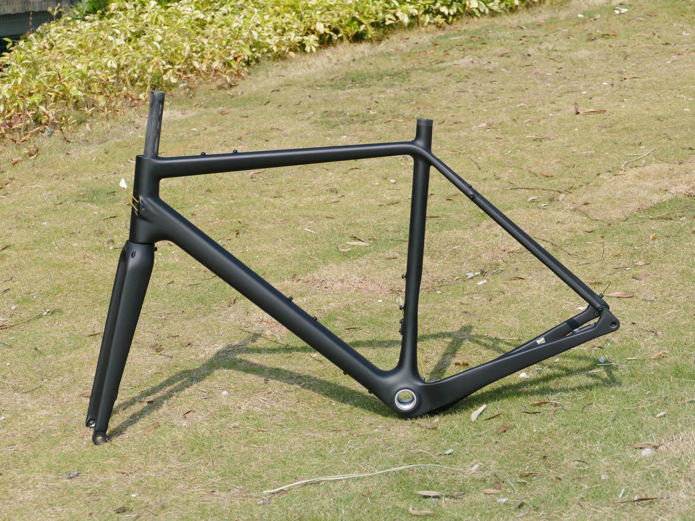 Полностью карбоновая Велосипедная вилка UD из матового гравия тормоз дисковый 52