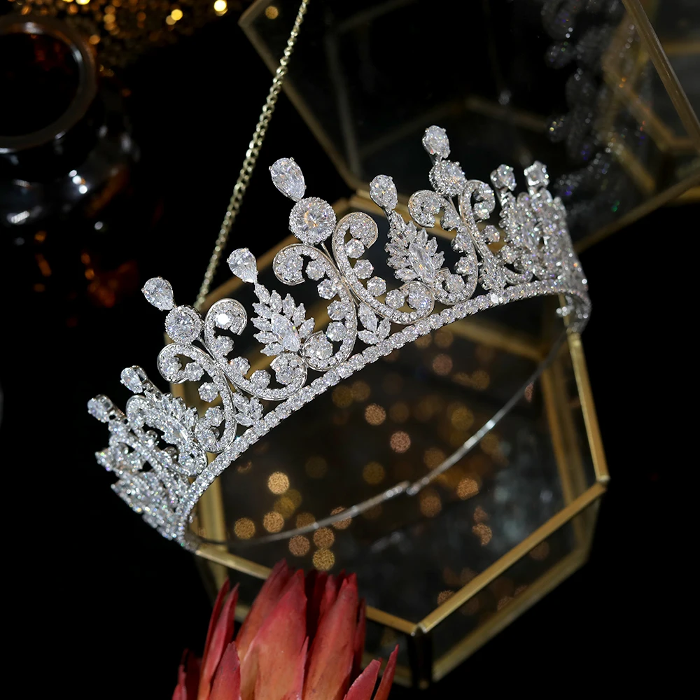 

New Luxury Baroque Bridal Crown Headband ASNORA AAA Cubic Zirconia Headdress European-Style Bridal Tiaras And Crowns A01078