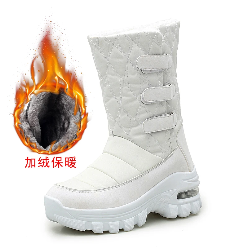 

Women's Shoes Are Fashionable and Casual with Velvet To Keep Warm