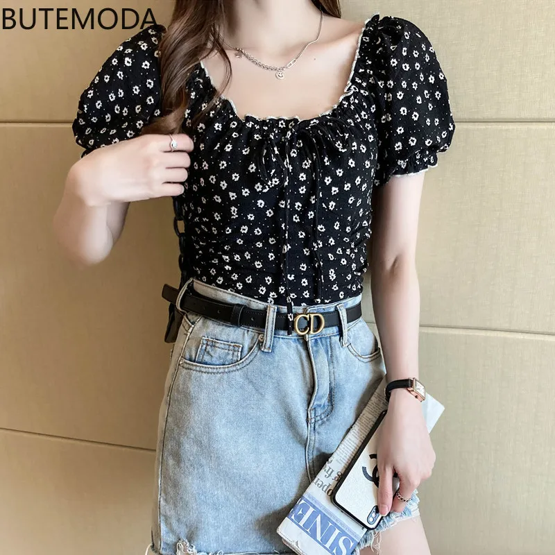 

Женская блузка с квадратным вырезом Butemoda, летние топы с пышными рукавами и цветочным принтом, облегающие блузки с коротким рукавом в Корейс...