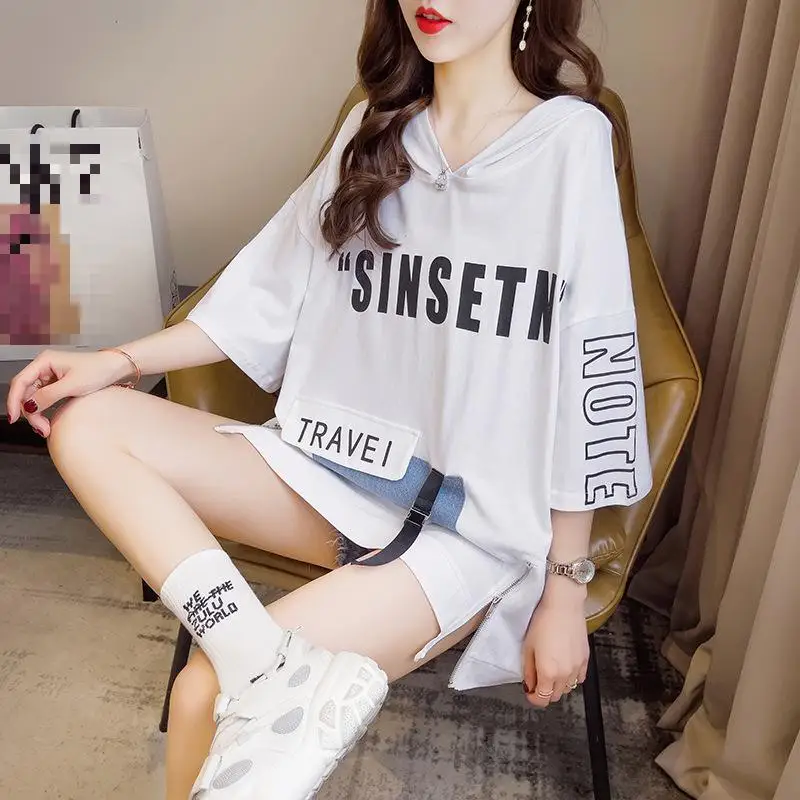 

2022 Summer New Simple Black Casual Loose Slimming Hooded Short Sleeved T-shirt Casual Letter Pocket Women Tops Free Shipping