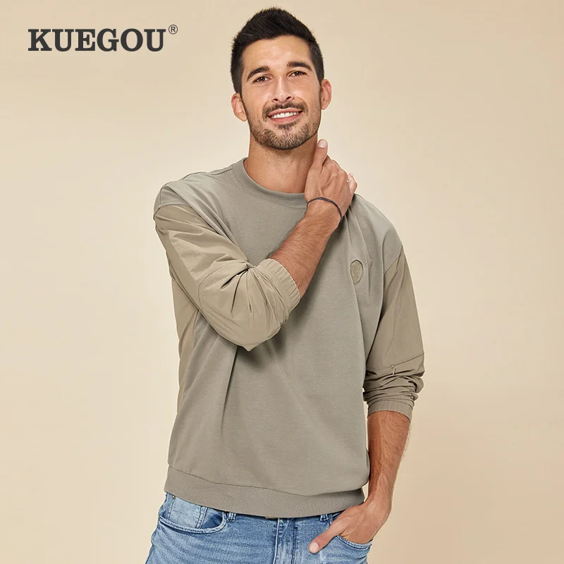 Мужской спортивный костюм с круглым вырезом KUEGOU черный однотонный большого