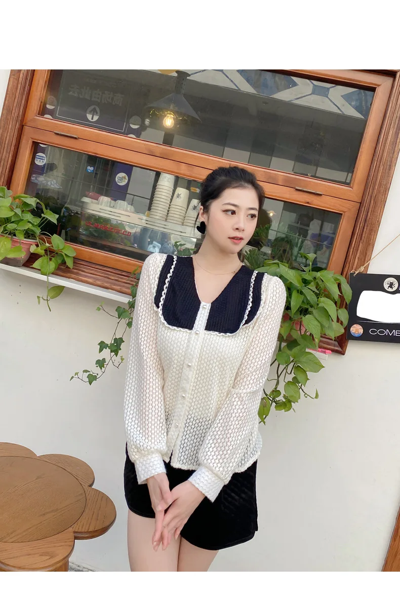 

2022 Spring New Small Fragrance Color Contrast Sweet Wind Top Single Breasted Lapel Hollow Knitted Cardigan Women