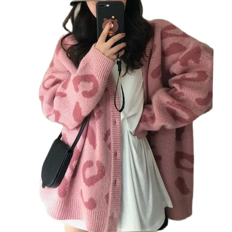 

Женская осенне-зимняя трикотажная куртка с V-образным вырезом