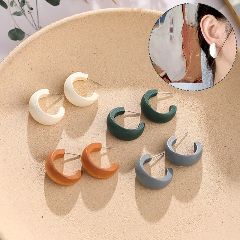 

Geometric C-Style Statement Vintage Earrings Temperament Jewelry C-shaped Korean Style S925 Silver Pin Earrings Fashion Gift