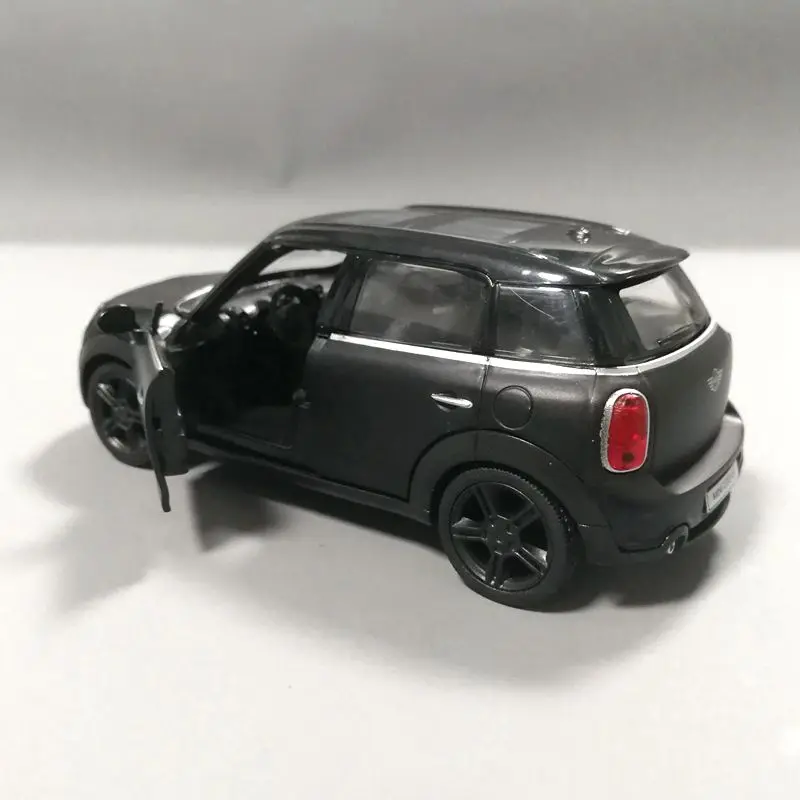 Лицензионная коллективная миниатюрная Автомобильная модель CH554001 из сплава 5