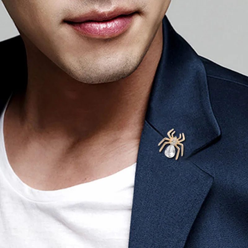

Shiny Fashion Accessories Halloween Badge Pin Realistic Three-Dimensional Spider Insect Pin Brooch Clothes Lapel