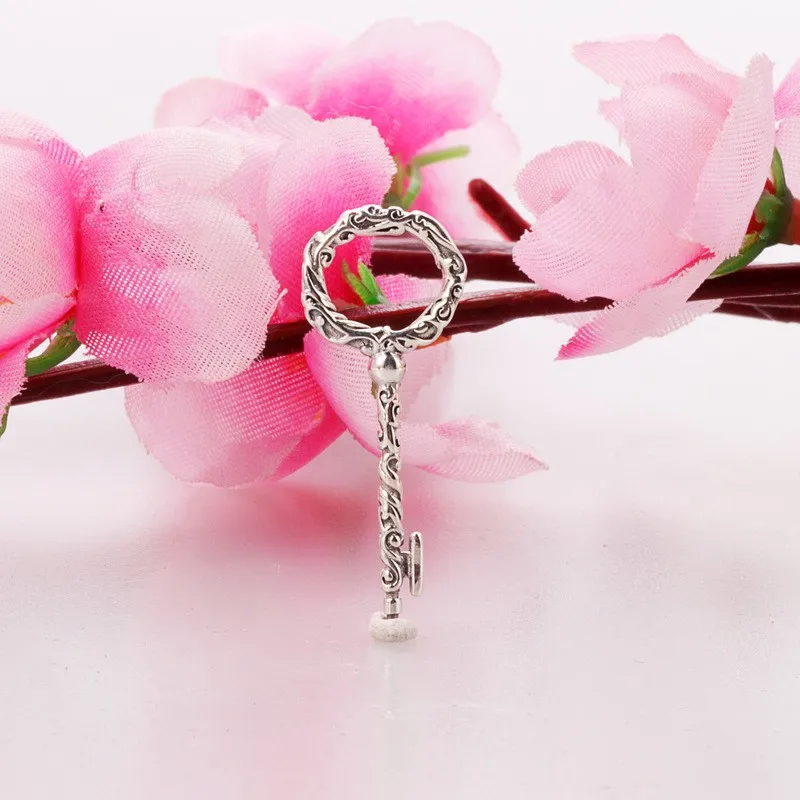 

Original 925 Sterling Silver Charm New Noble Key String Pendant Fit Pandora Women Bracelet & Necklace Diy Jewelry
