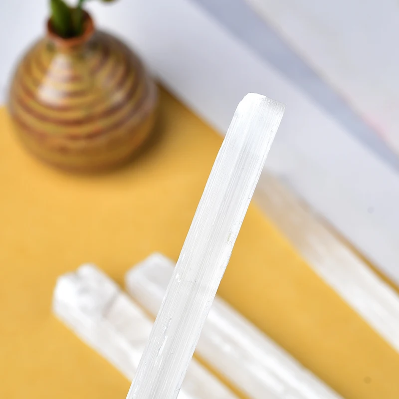 Палочка кварцевая натуральная нестандартной оригинальной формы 80-110 мм | Дом и